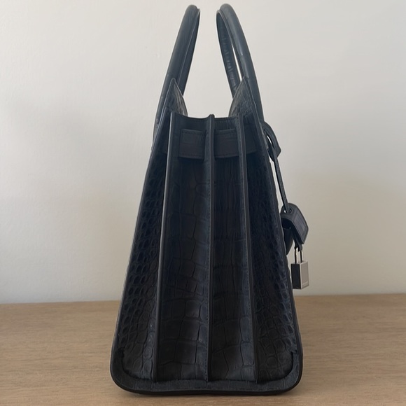 Saint Laurent Sac De Jour Tote in Matte Crocodile-Embossed Leather - Picture 9 of 17